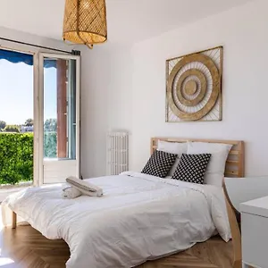 De Standing Proche Des Remparts Appartement Avignon